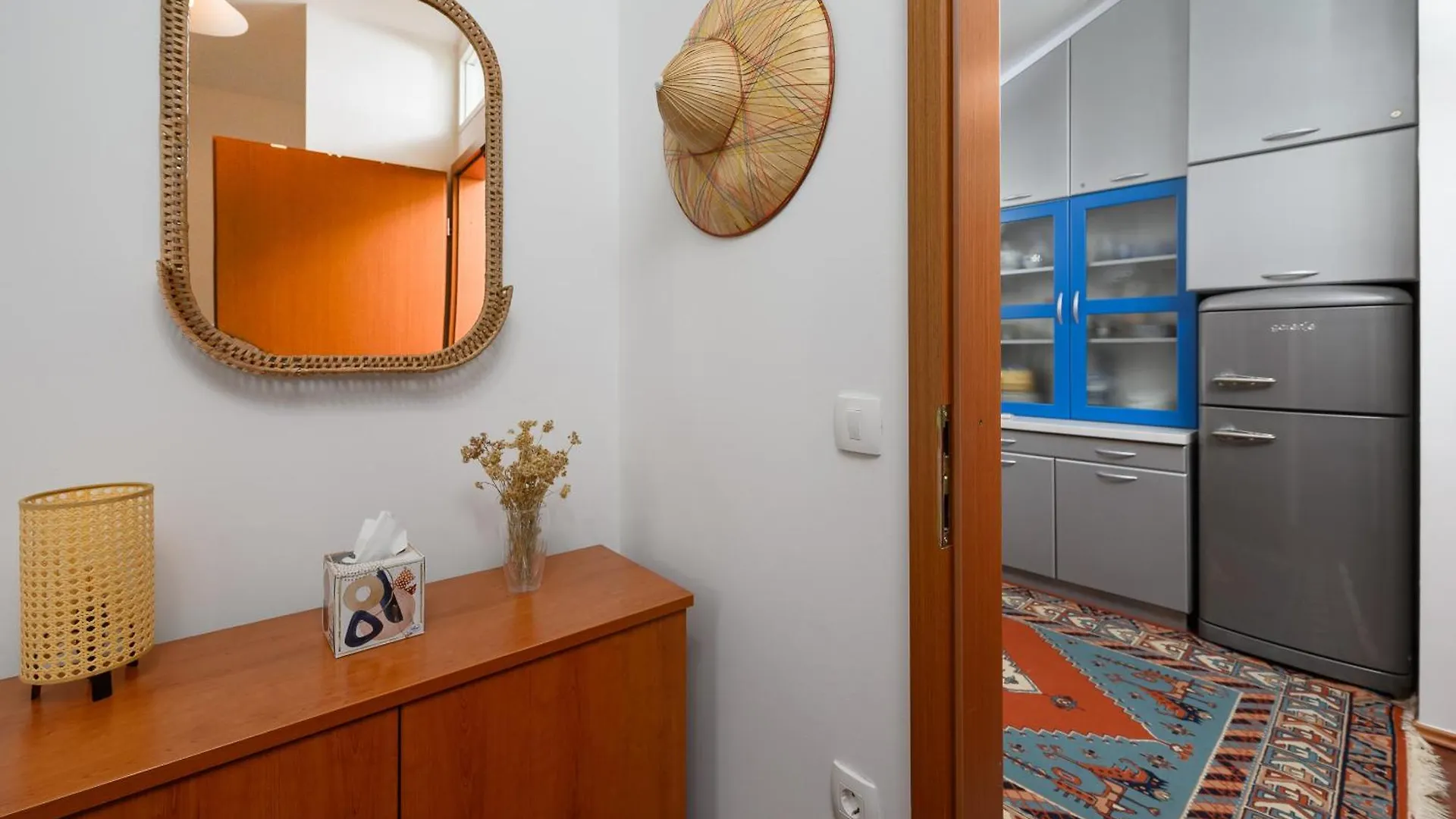 Dida I Nonna Piazza View Apartment ポレッチ クロアチア