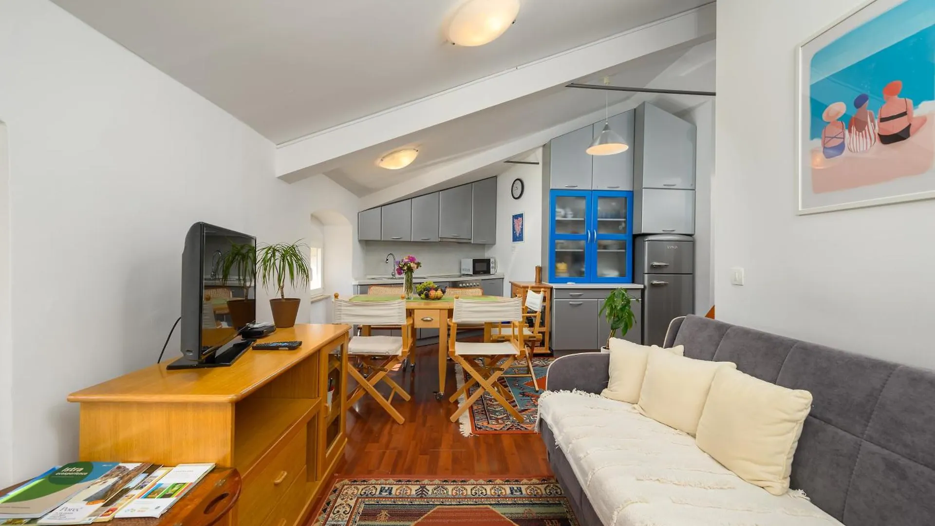 Dida I Nonna Piazza View Apartment ポレッチ
