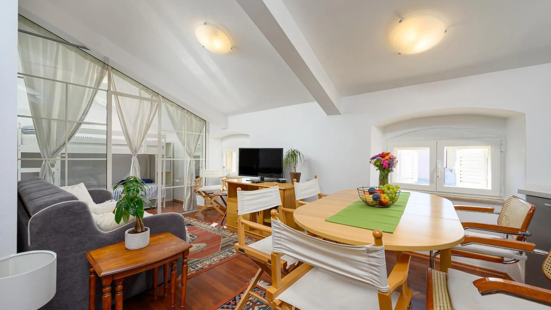 Dida I Nonna Piazza View Apartment Poreč