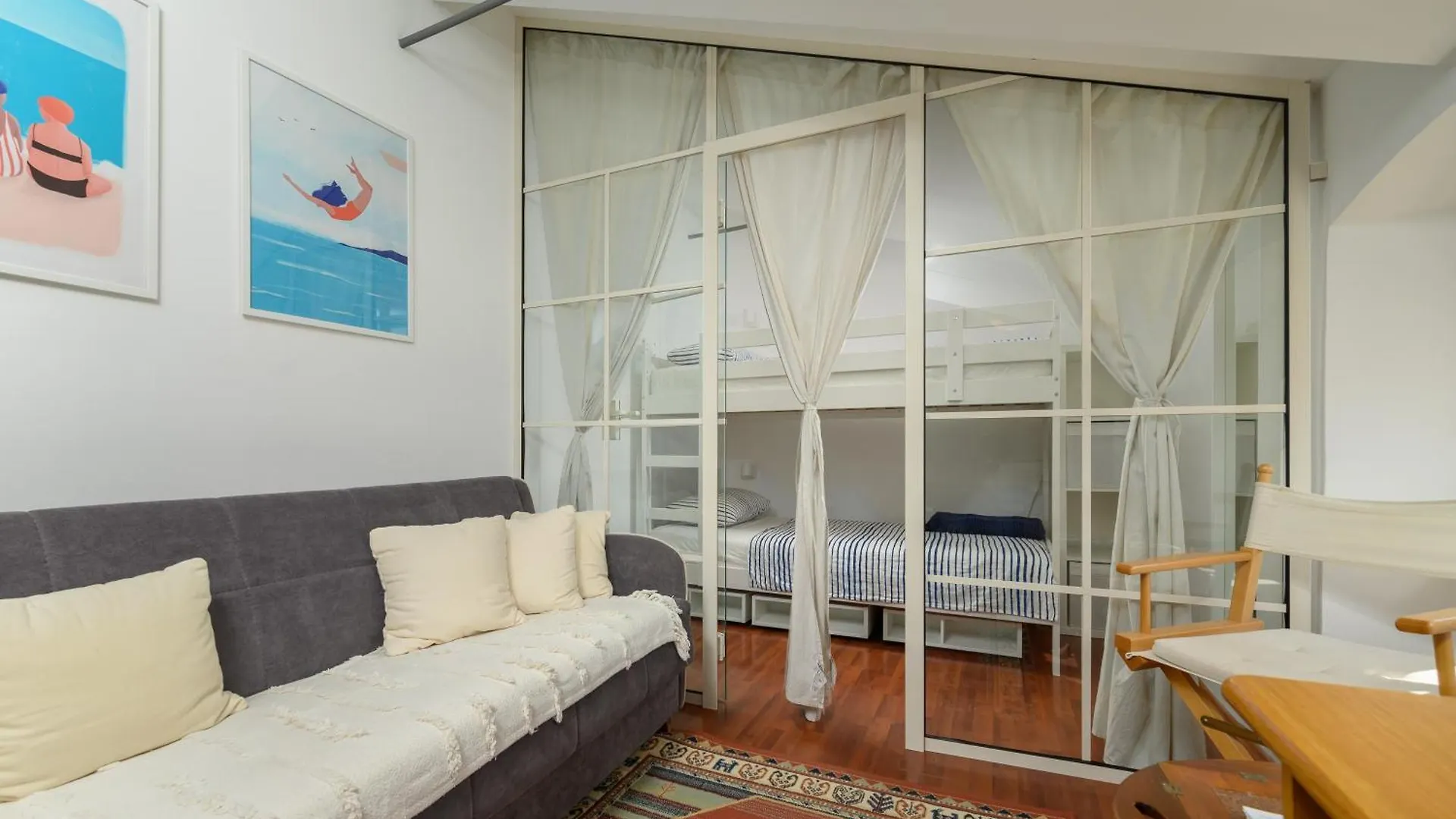 Dida I Nonna Piazza View Apartment ポレッチ
